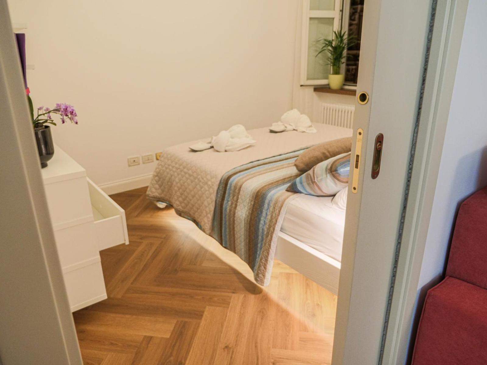 Casa Vacanze Trieste - Vista Piazza Unita Exterior foto